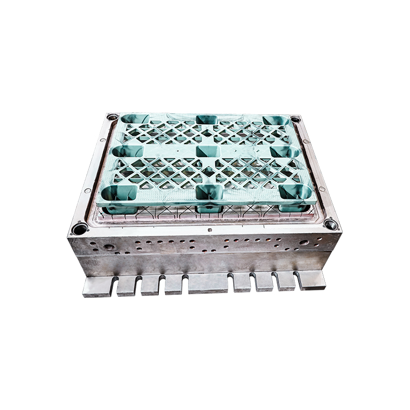 Nine foot single face pallet mould 
